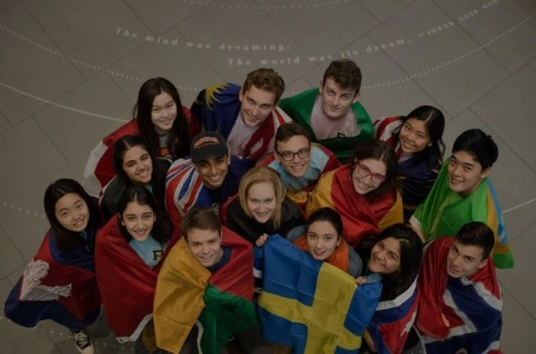 Students from diverse international backgrounds coming together to study the best financial courses